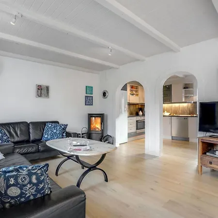 Hethin - 100m From The Sea By Interhome